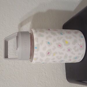 HydroJug Half Gallon Glass Silicon Sleeve Water Jug Bottle Large 64 oz